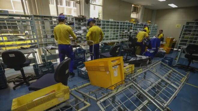 Oposição articula criação de CPI dos Correios após anúncio de empréstimo bilionário