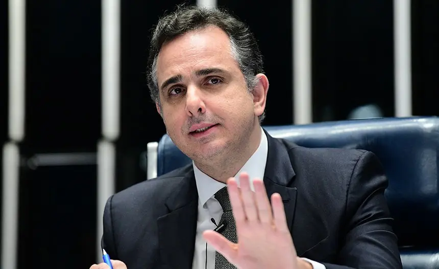 Senador Rodrigo Pacheco, autor do PL nº 4/2025, que atualiza o Código Civil brasileiro.