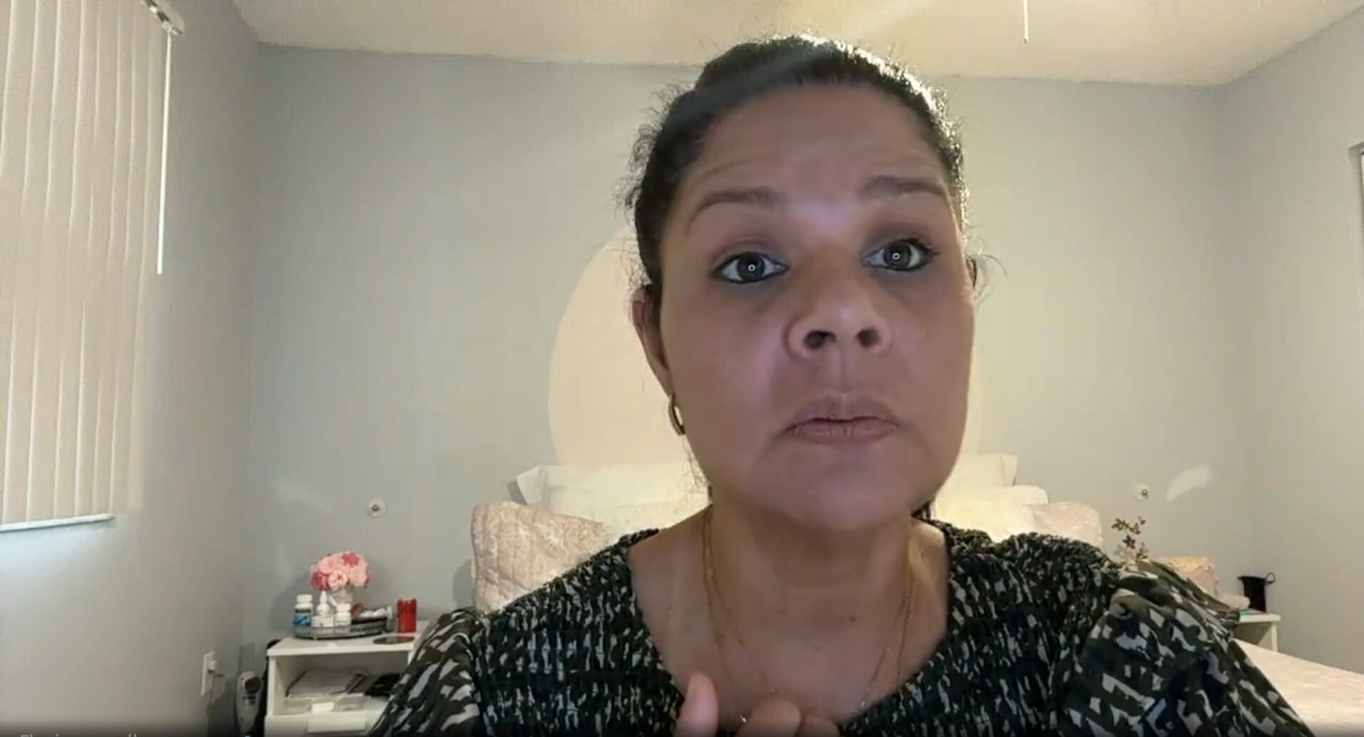 Brasileira Censurada por Moraes nos EUA Busca Punir Ministros do STF: Entenda o Caso!