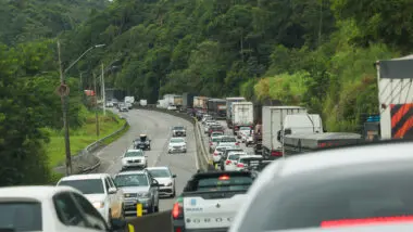 A proposta de implantação de túneis para a BR-101 no Morro dos Cavalos, em Palhoça (SC), foi tema de audiência da Comissão de Serviços de Infraestrutura do Senado Federal.