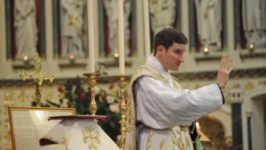 por que Leão XIV condenou a usura 1 latin mass