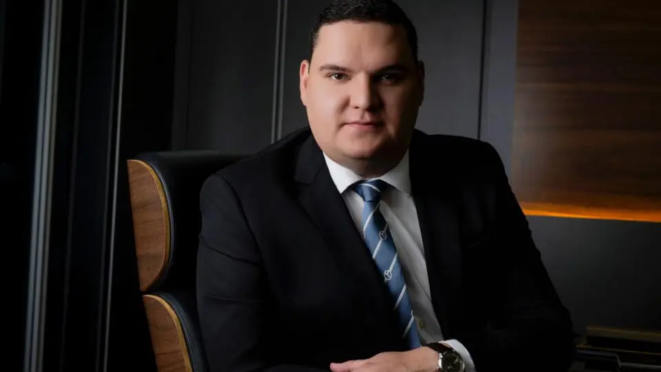 Thiago A. Faria, especialista da Brasil Advice: referência nacional em contabilidade para cartórios e gestão estratégica de serventias.