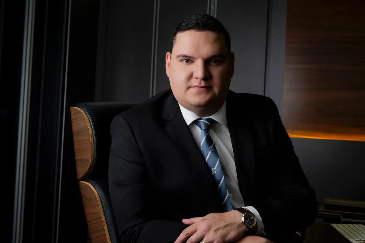 Thiago A. Faria, especialista da Brasil Advice: referência nacional em contabilidade para cartórios e gestão estratégica de serventias.