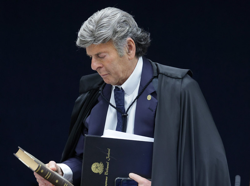 Fux pede para mudar de turma no STF