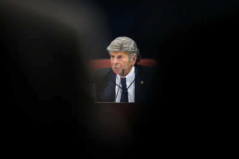 Saída adiada: Luiz Fux durante julgamento do núcleo 4. O ministro quer sair da Primeira Turma do STF, mas não antes de julgar os núcleos 2 e 3.