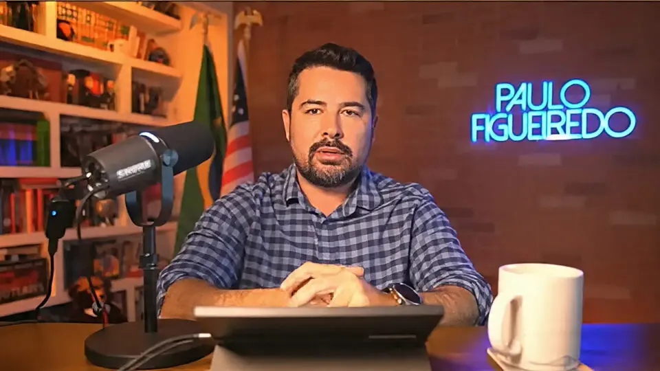 Jornalista Paulo Figueiredo, em entrevista ao Café com a Gazeta do Povo.