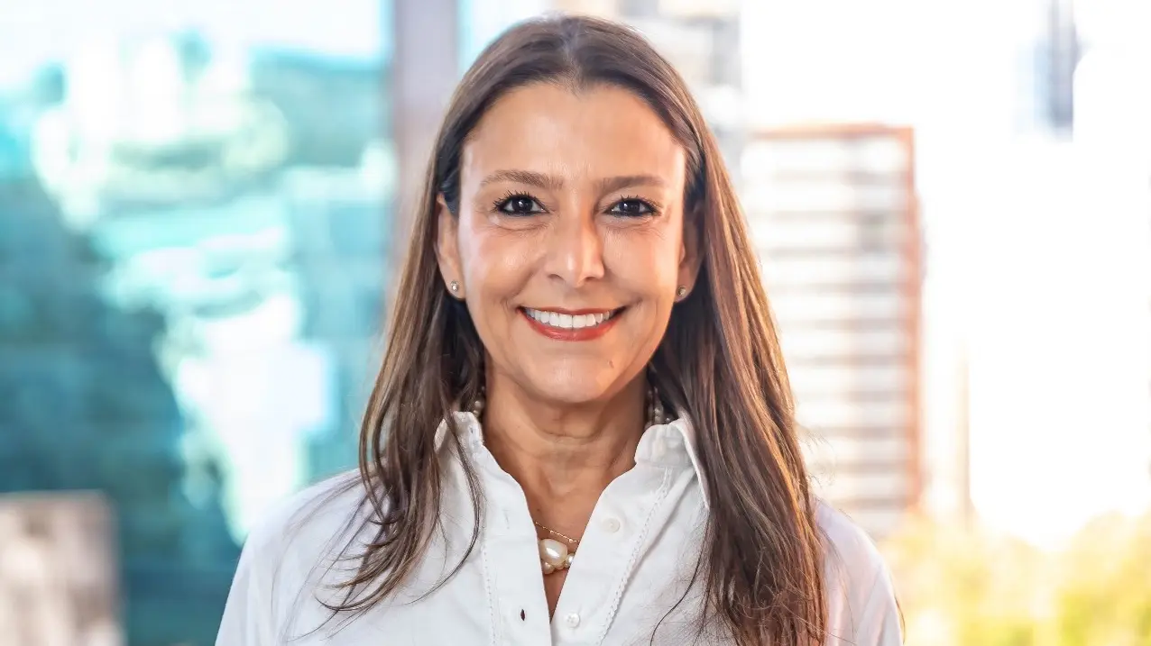 Maria Schneider, executiva de Recursos Humanos com MBA em Gestão de Pessoas e Aconselhamento de Carreira