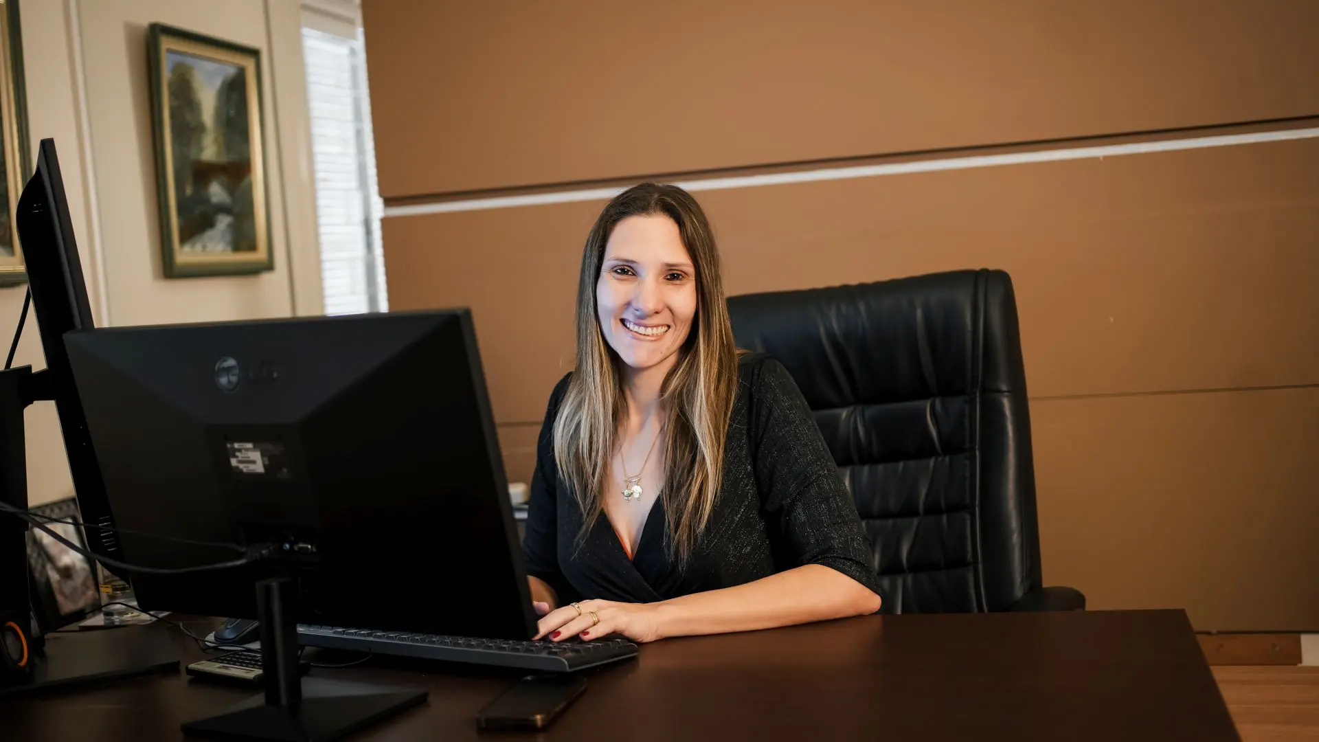 Regina Fabbris é advogada especialista em Previdência pelo escritório Barbato Fabbris Advogados. A Dra. alerta que a escolha errada entre as regras de transição pode gerar prejuízos irreversíveis no valor do benefício.