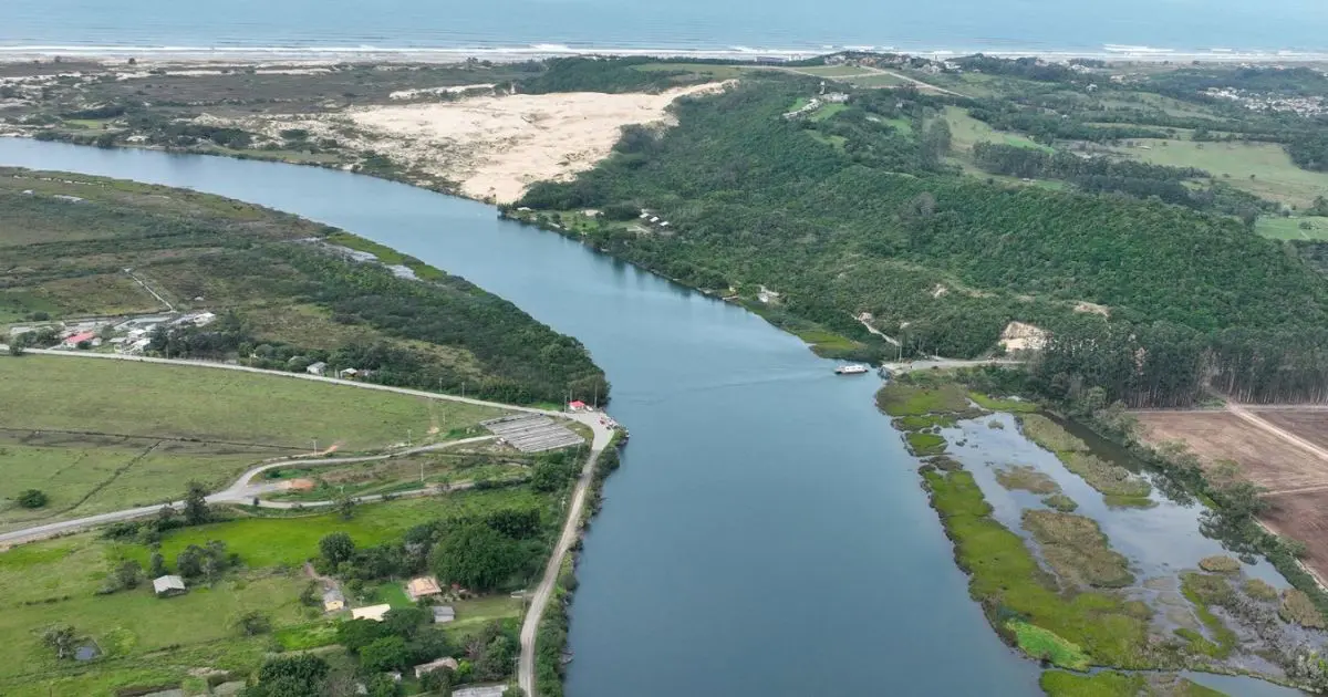 A nova ponte entre Araquari e Guaramirim vai transformar a mobilidade no Norte catarinense e reduzir o trajeto de 16 quilômetros para 100 metros.