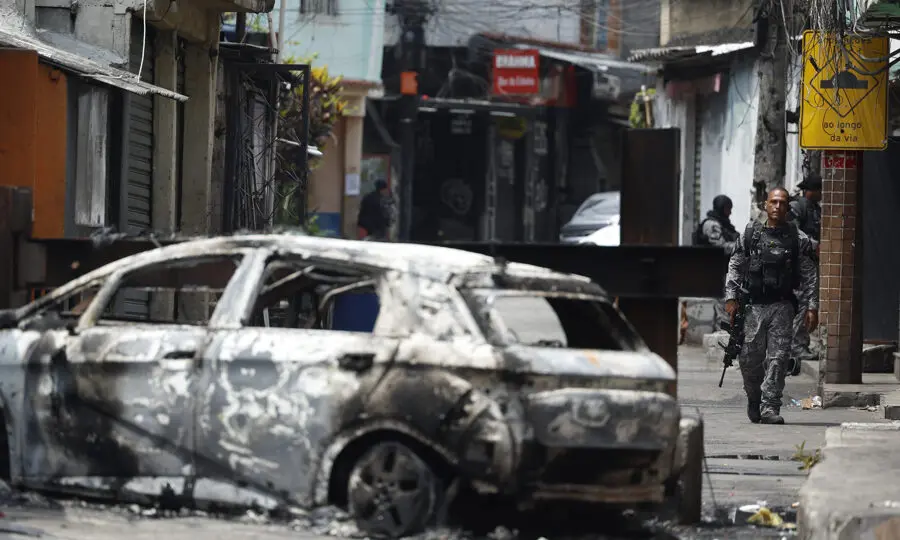 Operação contra o Comando Vermelho já é a mais letal da história do Rio de Janeiro.