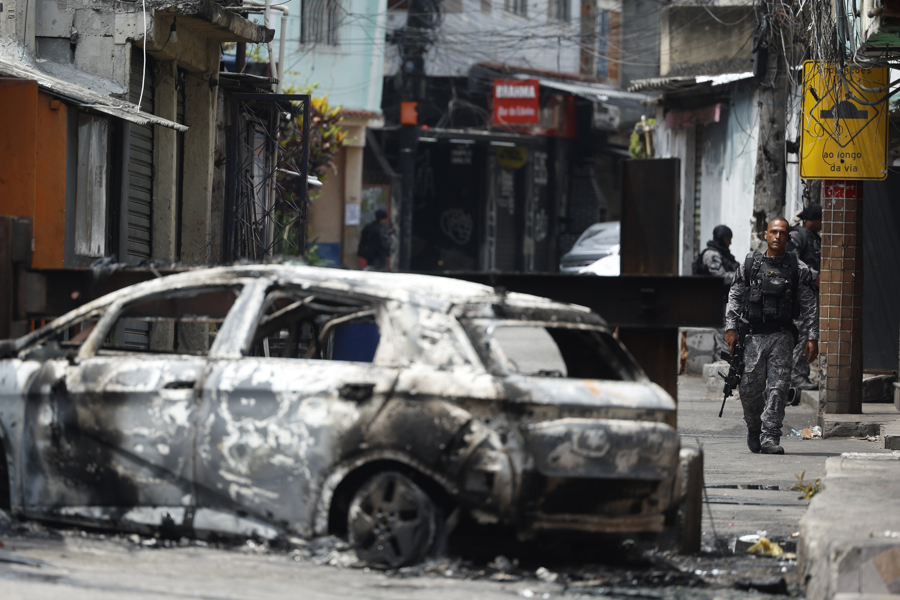 EUA emitem alerta de viagem após megaoperação no Brasil