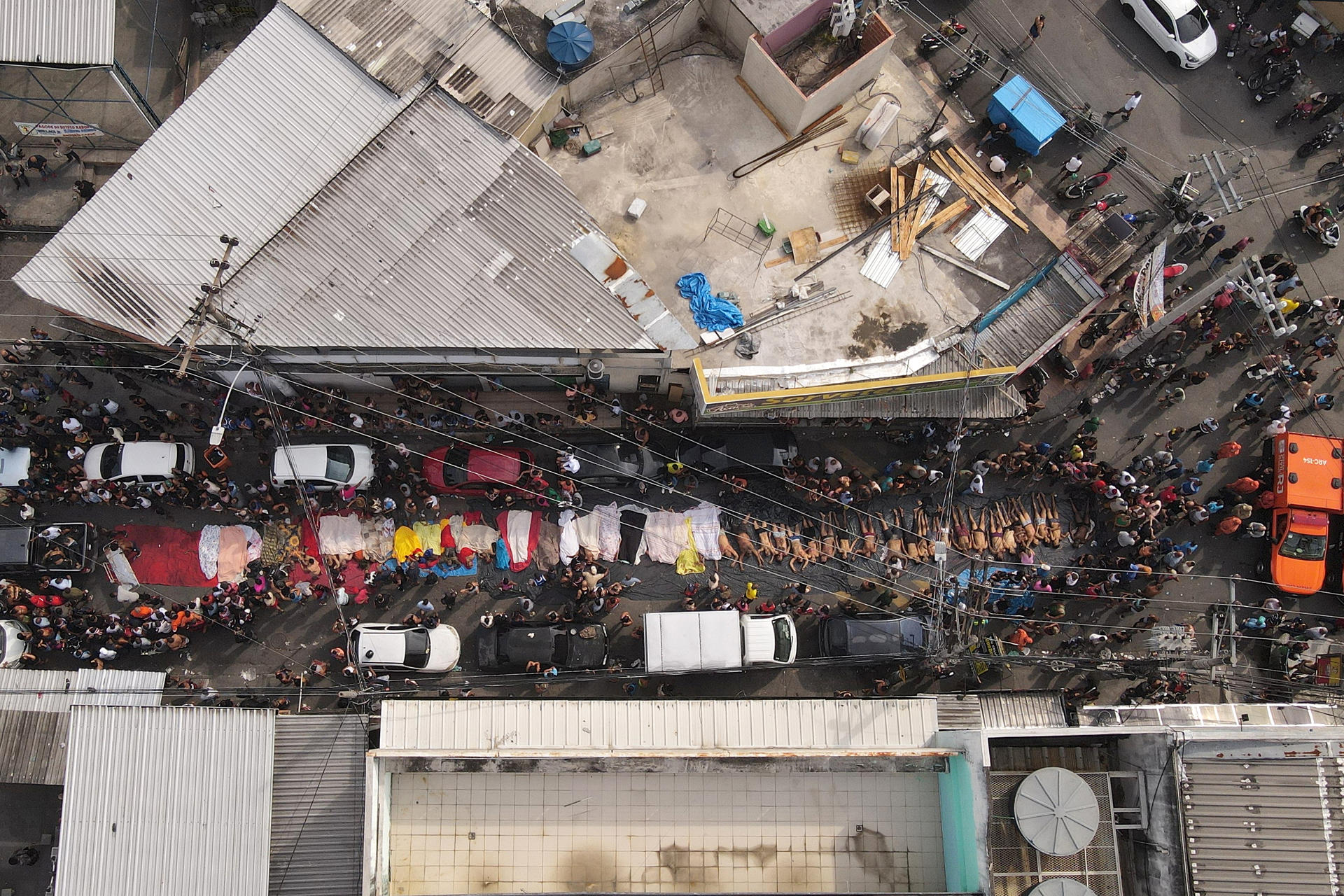 PSB denuncia ao STF sinais de tortura e execução sumária no Rio