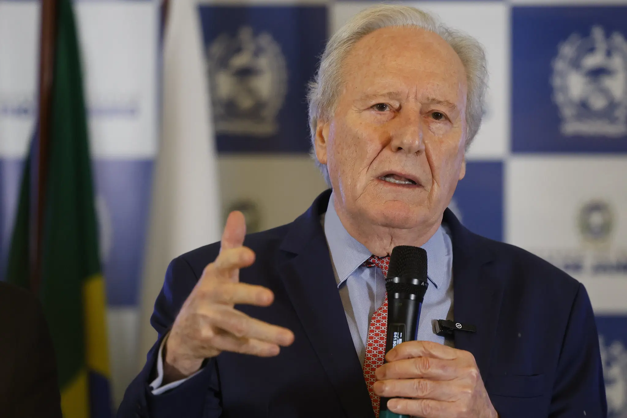 Não temos nenhuma intenção classificar facções como terroristas, diz ministro