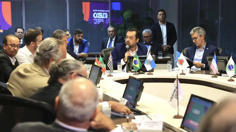 Governadores discutem segurança pública