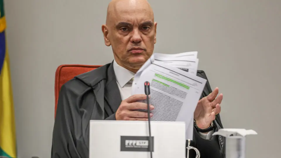 Moraes vai ao Rio para ouvir explicações de Claudio Castro sobre operação