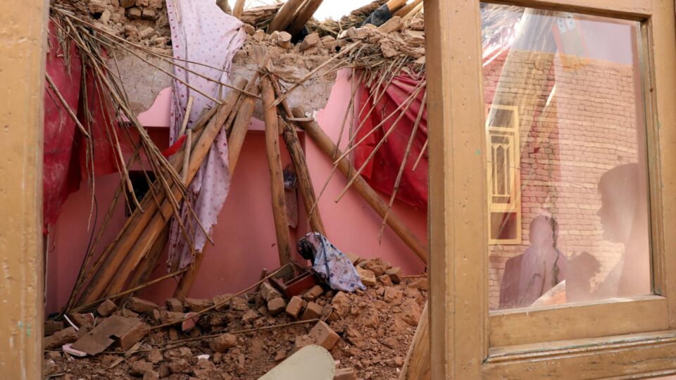 Terremoto no Afeganistão deixa mais de 20 mortos e centenas de feridos