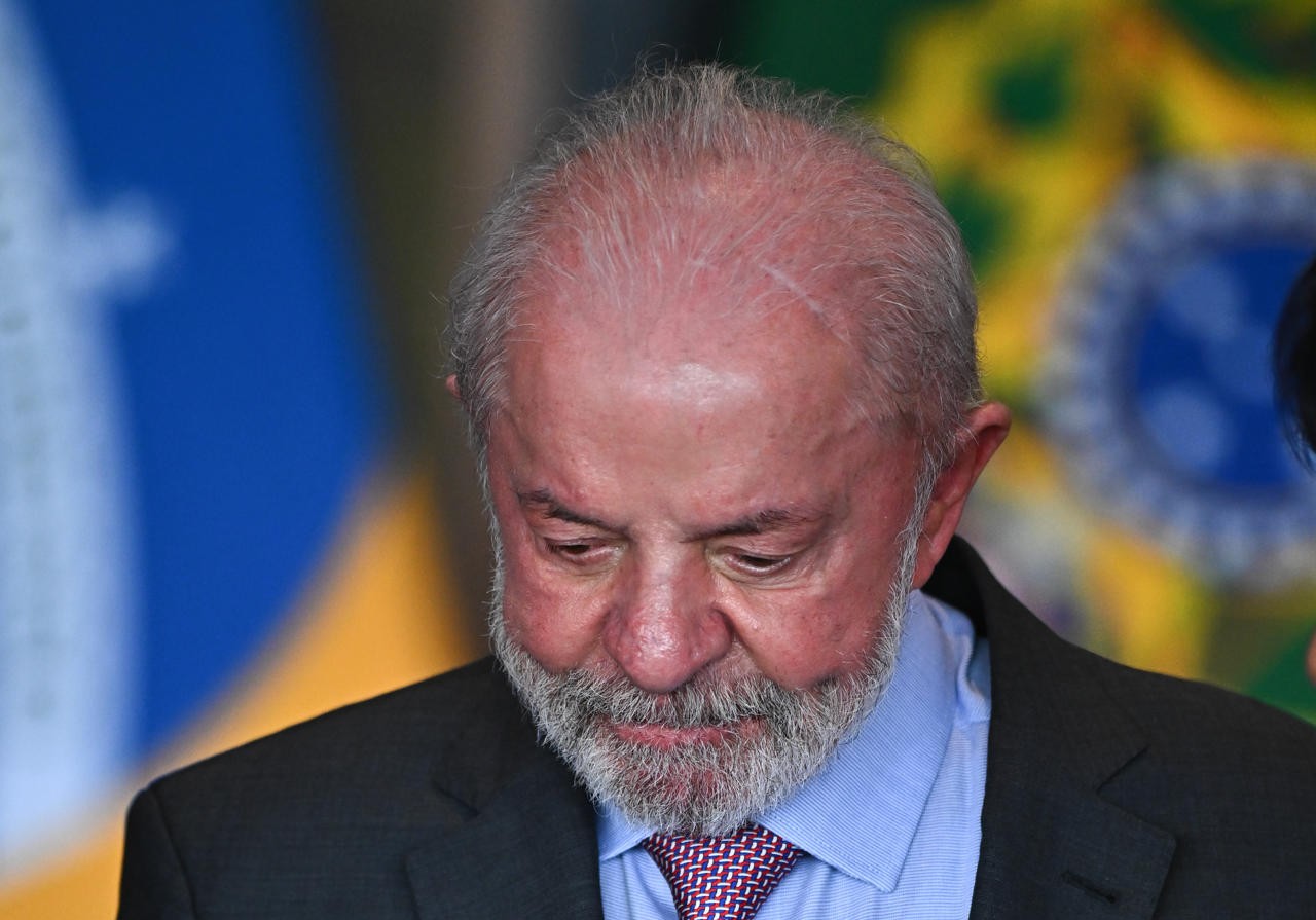 Para 60% dos fluminenses, Lula acredita que traficante é vítima