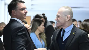 Fabiano Contarato Flávio Bolsonaro CPI do Crime Organizado oposição