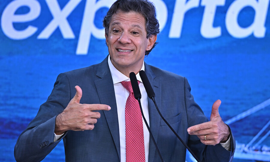 Haddad diz que falar em crise fiscal é “delírio”