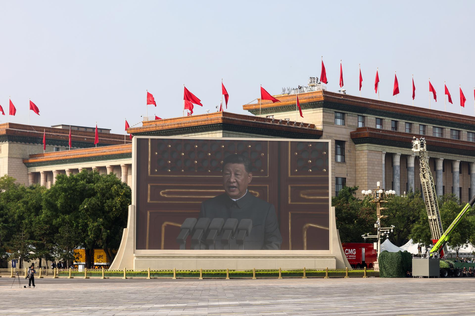 China inaugura seu mais moderno e poderoso porta-aviões