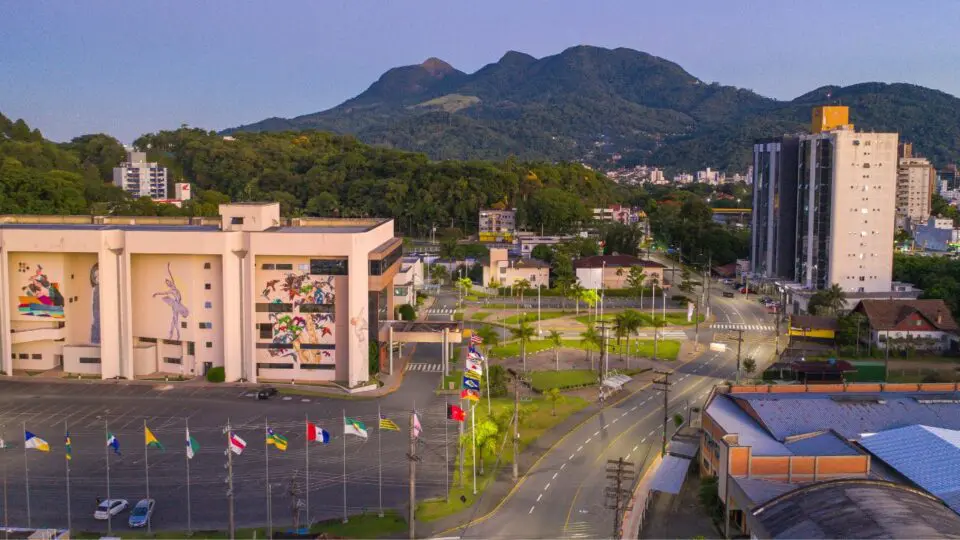 jaraguá do sul é uma cidade considerada reduto de bilionários