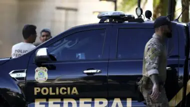 Viatura da Polícia Federal (PF)
