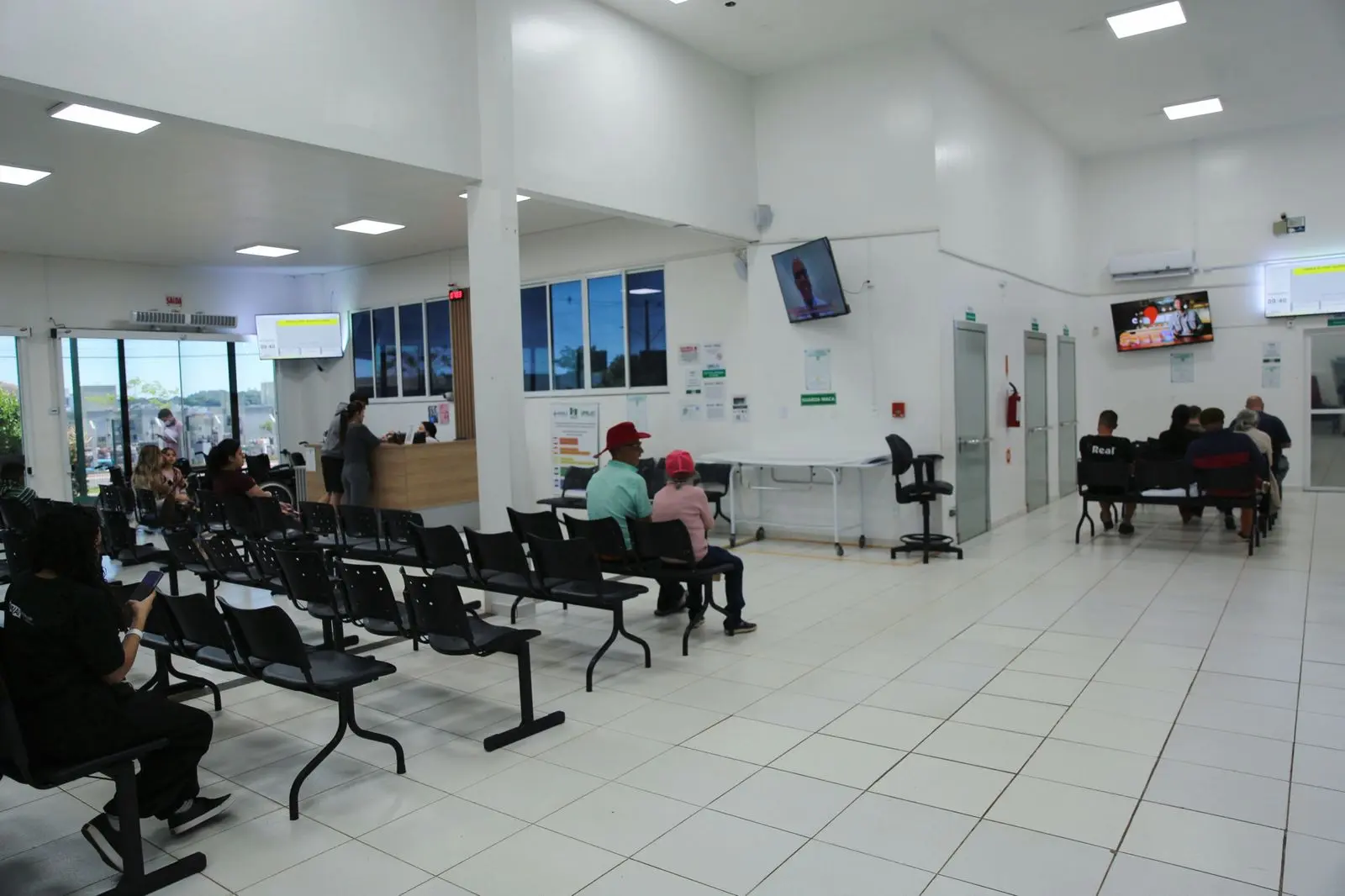 Unidade de Pronto Atendimento 24 horas reduziu pela metade número de atestados médicos em um dia após anúncio do prefeito de Chapecó (SC).