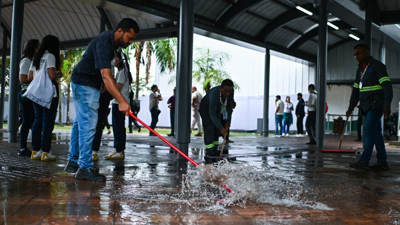 Tempestade causa transtorno na abertura da COP30 em Belém