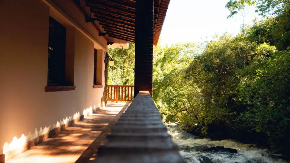 A reabertura da Usina São João é fruto da parceria entre o ICMBio e a concessionária Urbia+Cataratas, dentro do plano de modernização e ampliação das experiências turísticas no Parque Nacional do Iguaçu.