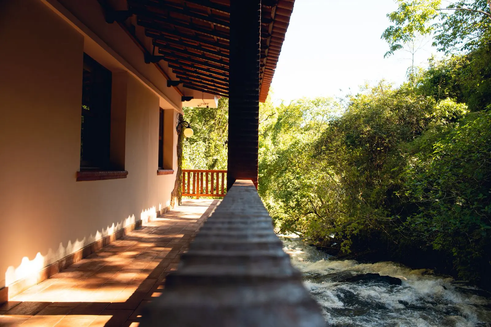 A reabertura da Usina São João é fruto da parceria entre o ICMBio e a concessionária Urbia+Cataratas, dentro do plano de modernização e ampliação das experiências turísticas no Parque Nacional do Iguaçu.