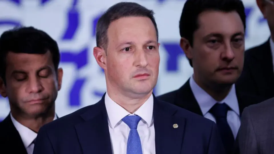Derrite altera relatório e propõe marco legal contra facções; governo comemora recuo