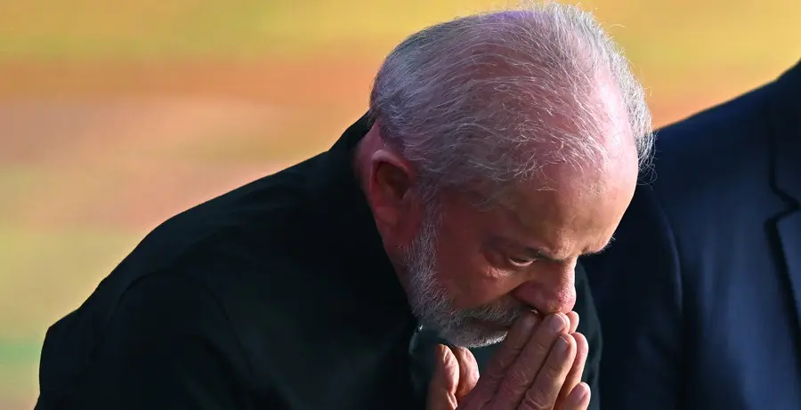 Fim de ciclo: Lula, durante posse de Boulos como ministro-chefe da Secretaria-Geral da Presidência da República. Pesquisa indica que a imagem do presidente voltou a piorar.