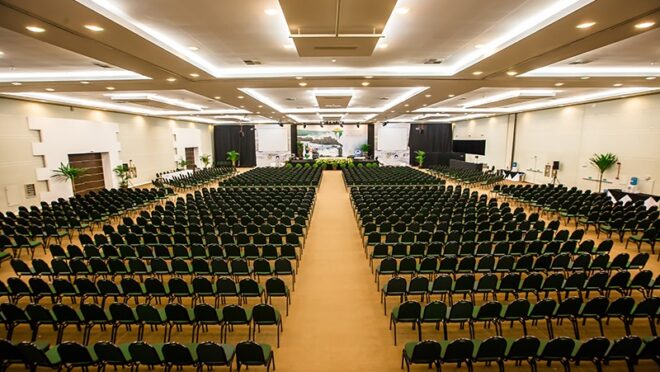 Além das Cataratas e de Itaipu, Foz do Iguaçu investe no cobiçado mercado corporativo