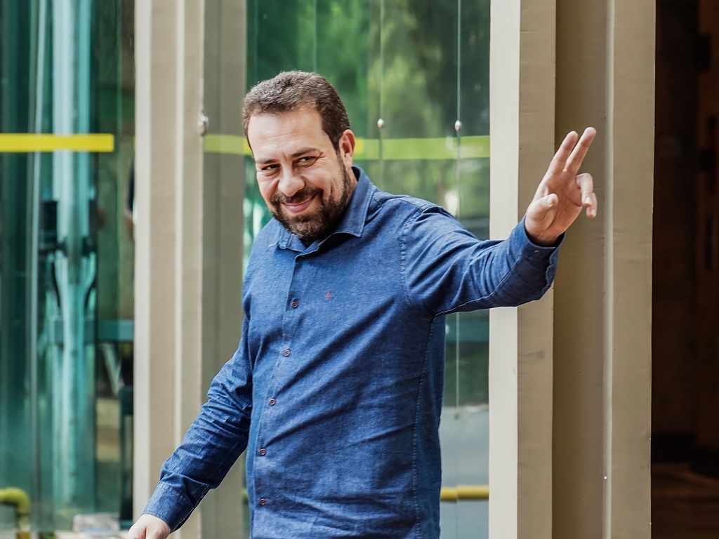 Apesar de ainda não ser oficial, de acordo com integrantes da direção do PSOL em São Paulo ouvidas pela Gazeta do Povo, o deputado já teria comunicado que não pretende disputar a reeleição no ano que vem.