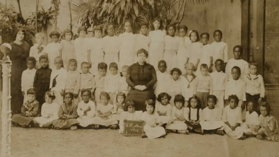 racismo educação