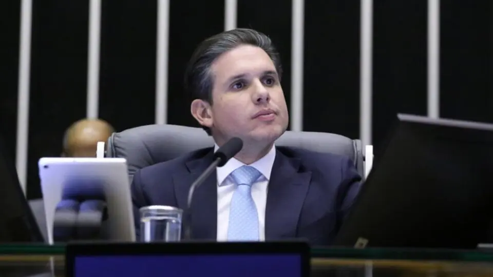 Motta adia votação do projeto antifacção na Câmara
