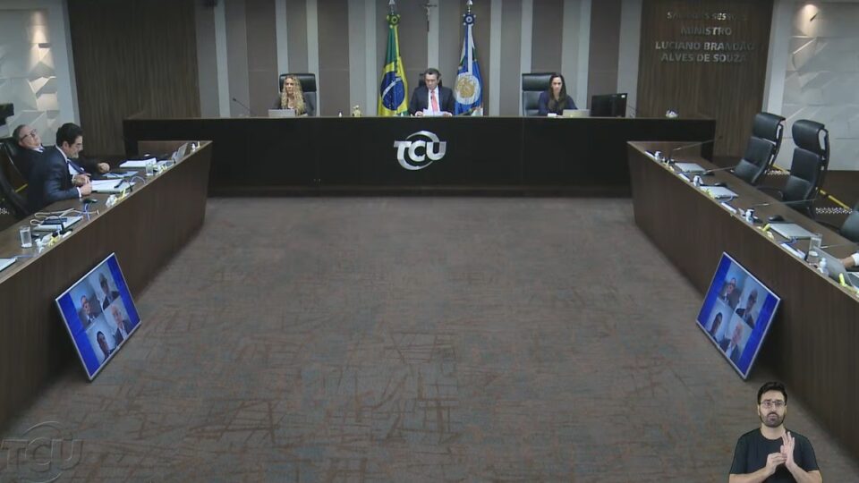 Ministros do TCU criticam Ibama por barrar licenciamentos ambientais: “câncer” do Brasil