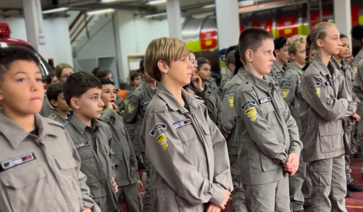 Santa Catarina terá a primeira escola bombeiro cívico do Brasil, no município de Indaial.