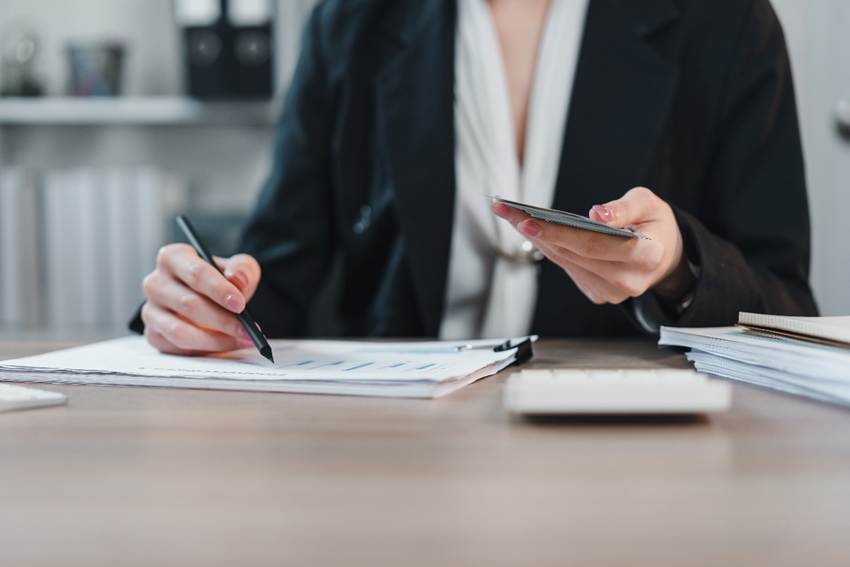 Nova tributação dos dividendos: especialistas reforçam que o PL nº 1.087/2025 respeita o princípio da irretroatividade, mas exige atenção redobrada ao planejamento fiscal de empresas e investidores.