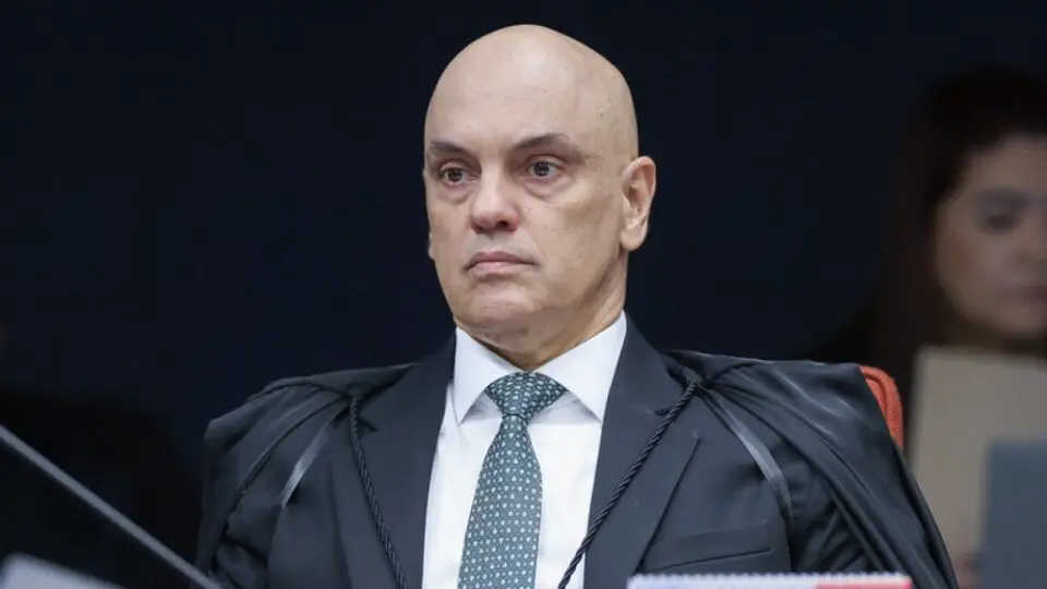 Primeira Turma do STF mantém prisão definitiva de Bolsonaro