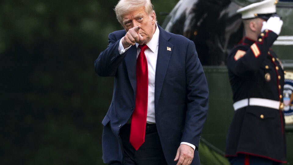 “Já me decidi, não posso dizer”, diz Trump sobre possível ação militar na Venezuela