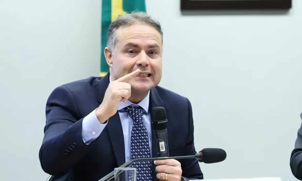 Renan Filho, Ministro dos Transportes.