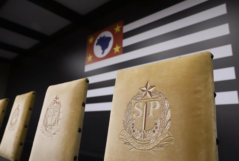 Indefinição de Tarcísio de Freitas adia articulações da direita à esquerda nas eleições em SP 