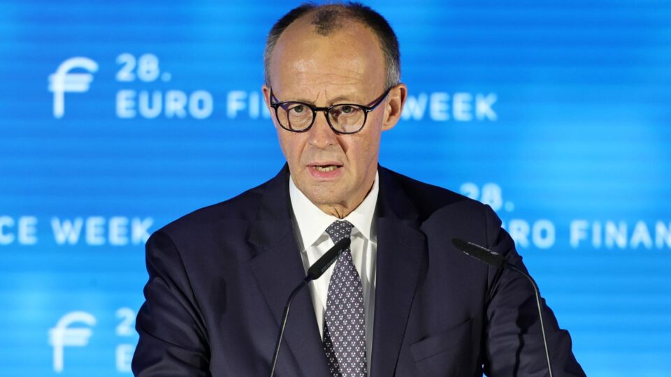 Chanceler da Alemanha relata alívio ao deixar Belém após a COP 30: “Ninguém quis ficar”