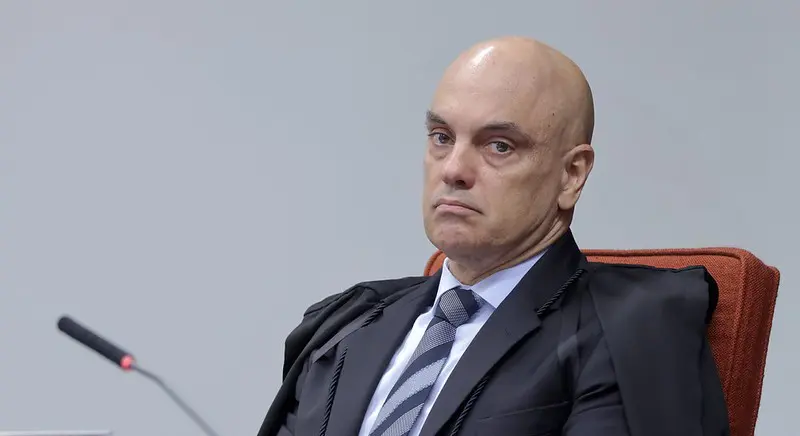 Ministro Alexandre de Moraes, em julgamento do núcleo 3, na Primeira Turma do STF.