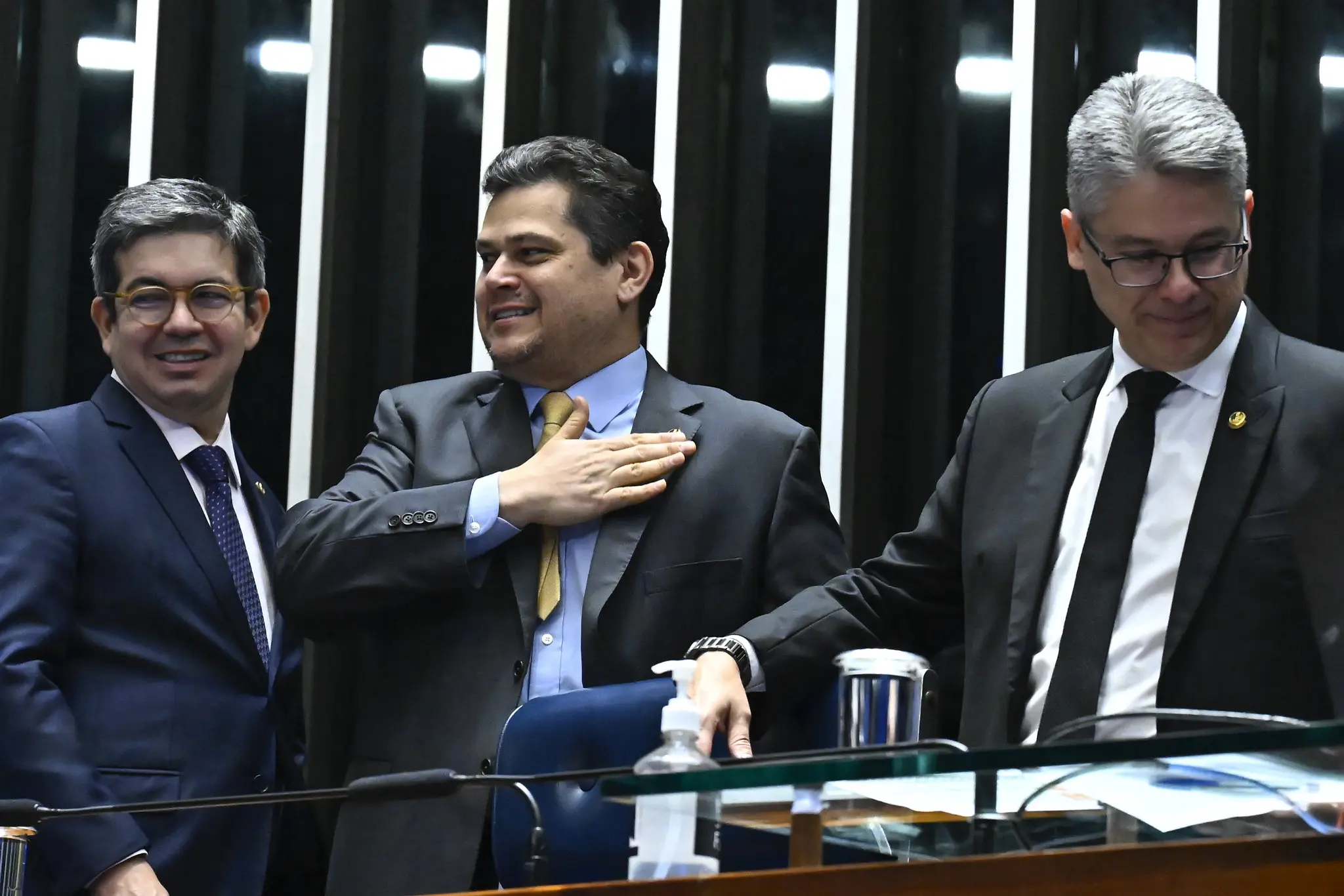 Alcolumbre escolhe Alessandro Vieira para relatar PL antifacção