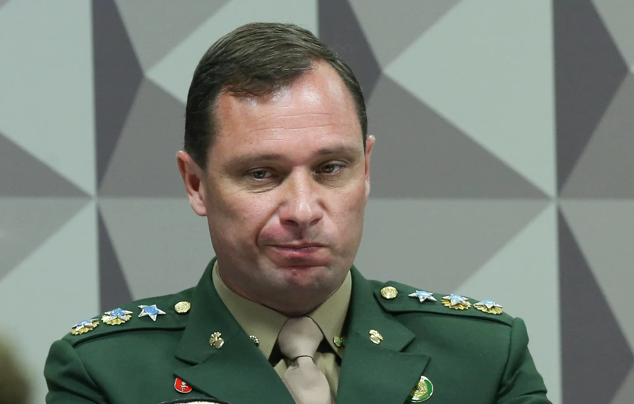 PGR é contra pedido de extinção de pena de Mauro Cid