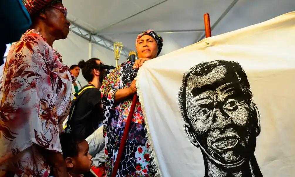 A história de Zumbi dos Palmares tem muitas lacunas, que são preenchidas com projeções, idealizações e batalhas simbólicas