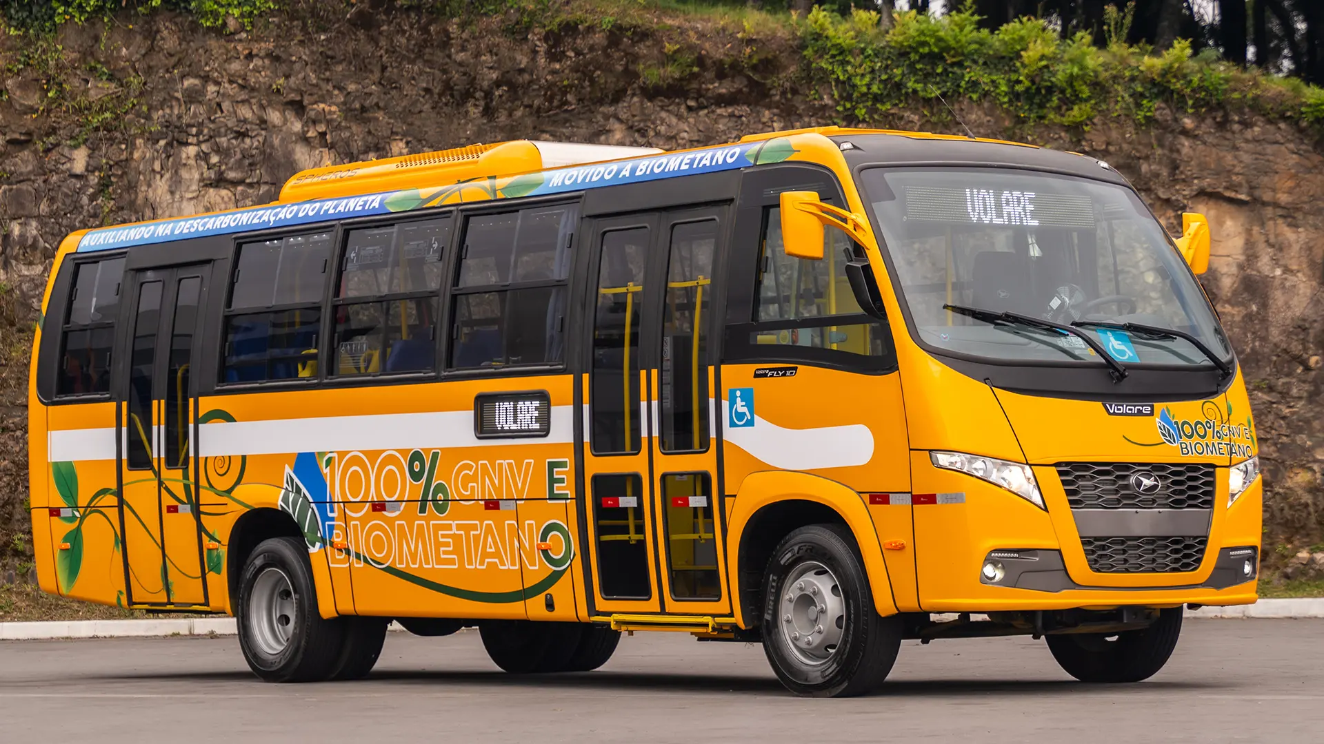 Volare Fly 10 movido a GNV e biometano: alternativa sustentável que reduz emissões e otimiza a eficiência operacional.