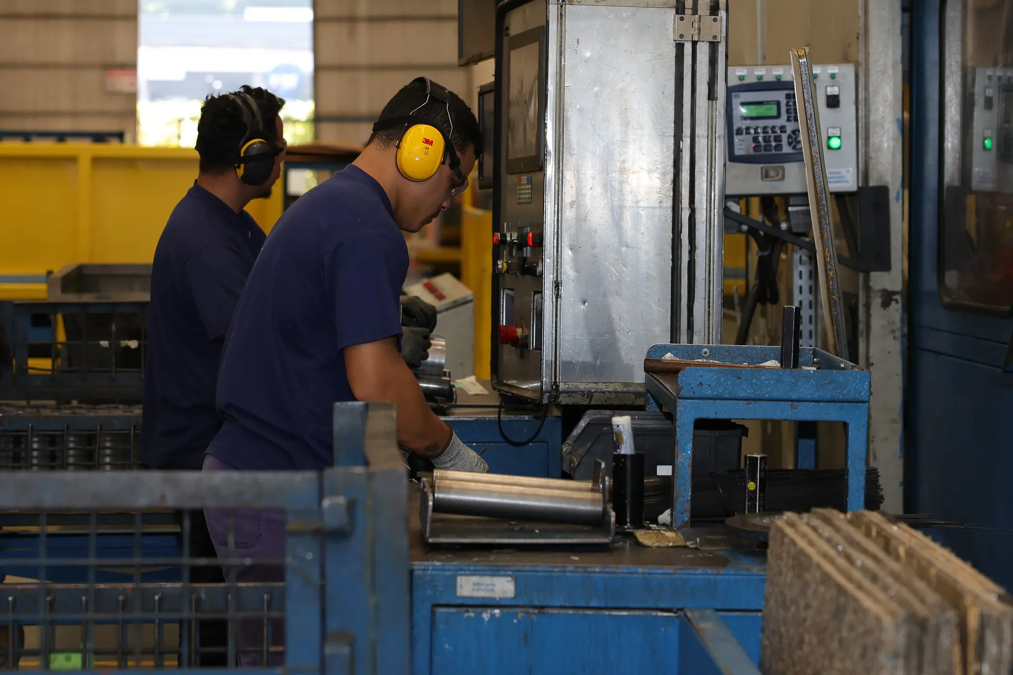 Estudo da Fiesc estima a perda de 19 mil empregos em um ano e de 45 mil vagas em até três anos no estado, caso as tarifas sejam mantidas.